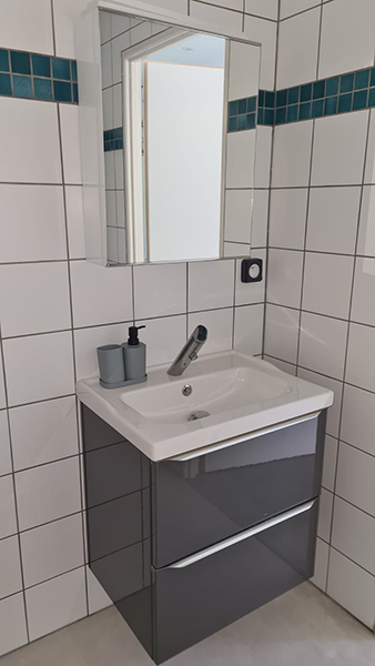 tente_salle_eau_2.jpg (107 726 bytes)